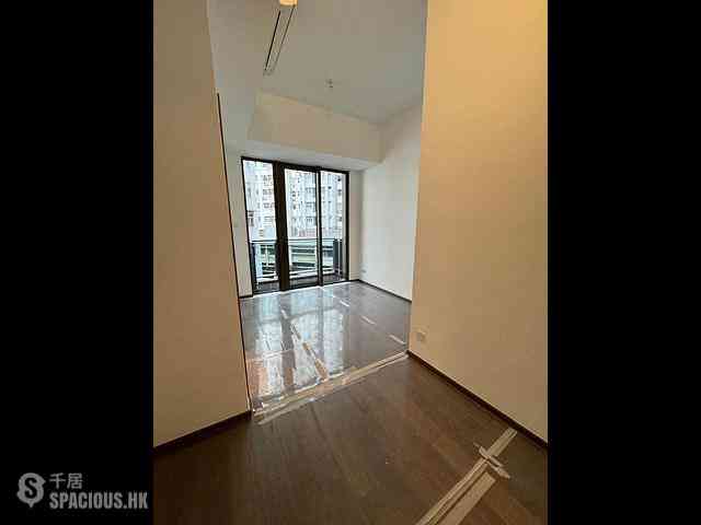 Wan Chai - One Wood Road 06