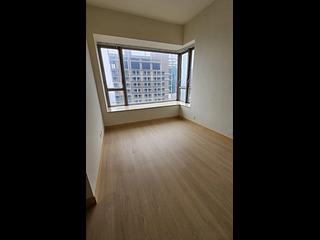 Sai Ying Pun - Island Crest 02