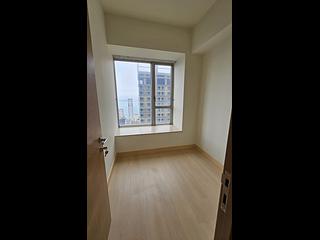 Sai Ying Pun - Island Crest 03