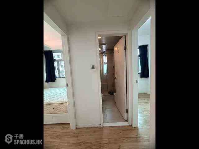 Sheung Wan - Wing Fai Building 02