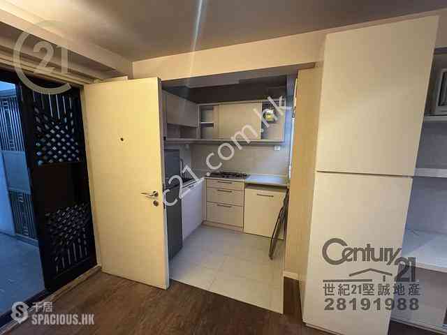 Kennedy Town - Smithfield Terrace 08