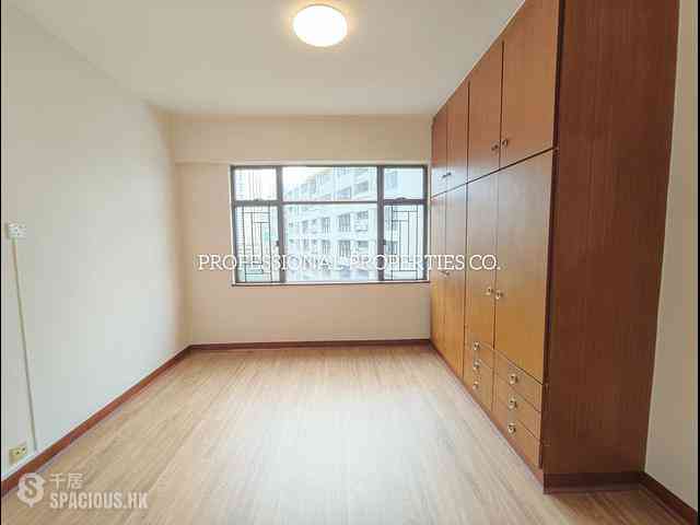 Stubbs Road - Beverly Court 05