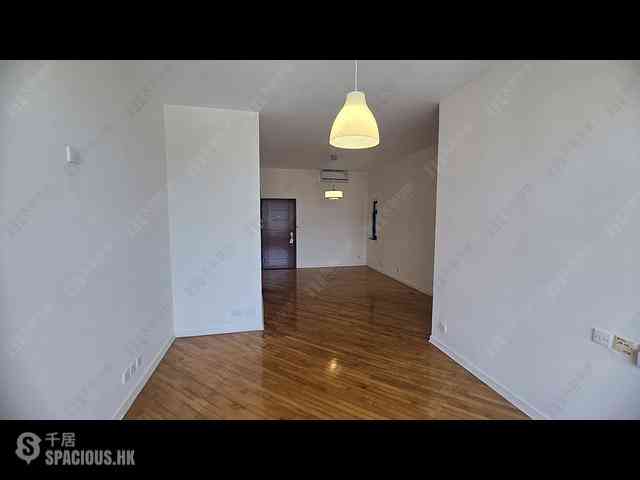 Mid Levels Central - Scenecliff Block 2 02