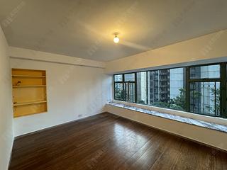 Mid Levels Central - Robinson Place Block 2 11