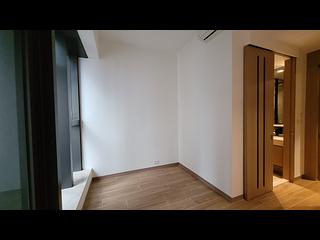 Sai Wan Ho - Parker 33 03
