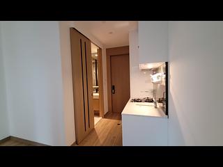 Sai Wan Ho - Parker 33 09