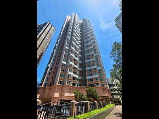 Wan Chai - Royal Court 14