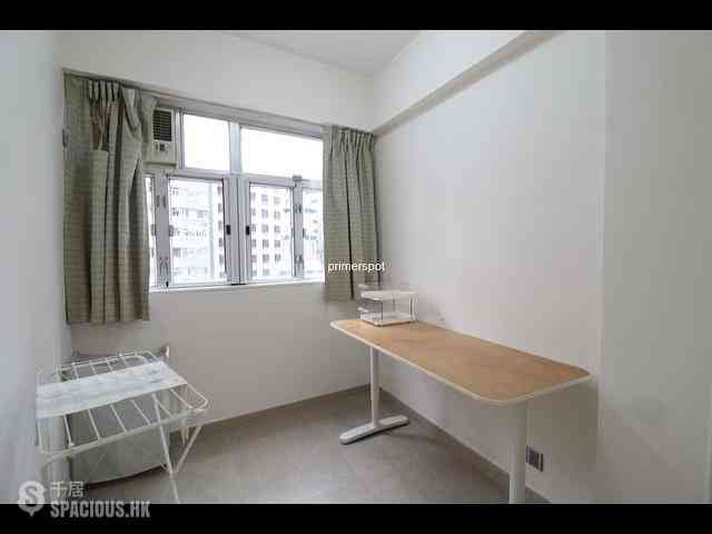 Wan Chai - Man Hee Mansion 07