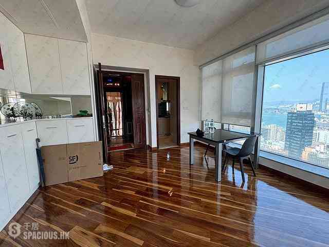 Wan Chai - The Avenue Phase 2 01