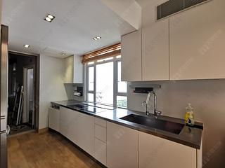Mid Levels West - Hatton Place 03