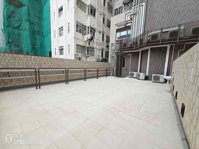 Wan Chai - One Wood Road 03