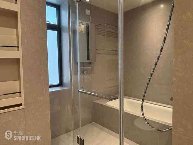 Mid Levels East - Bamboo Grove 11