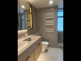 Mid Levels East - Bamboo Grove 12