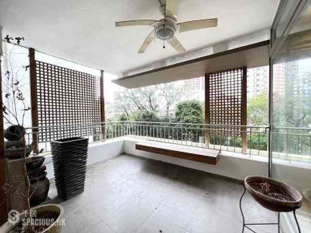 Mid Levels Central - Kam Yuen Mansion 01