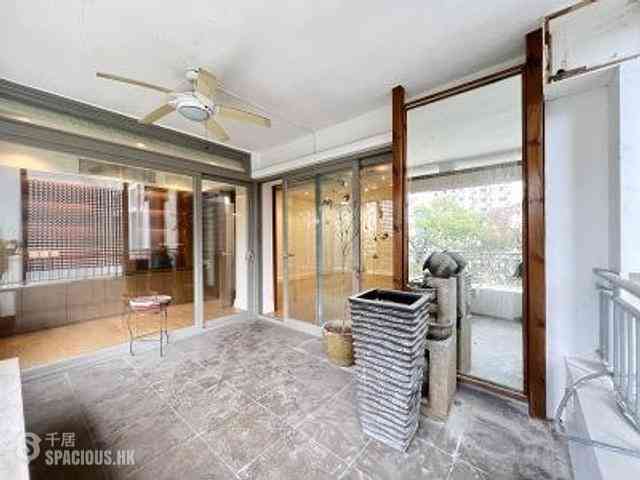 Mid Levels Central - Kam Yuen Mansion 04