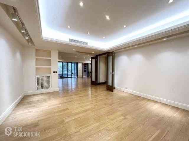 Mid Levels Central - Kam Yuen Mansion 07