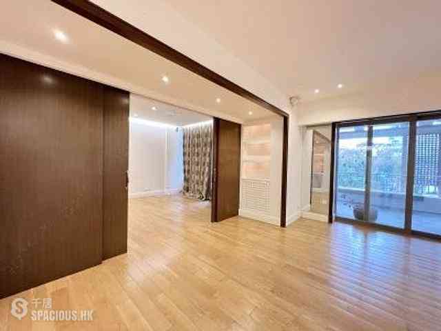 Mid Levels Central - Kam Yuen Mansion 09