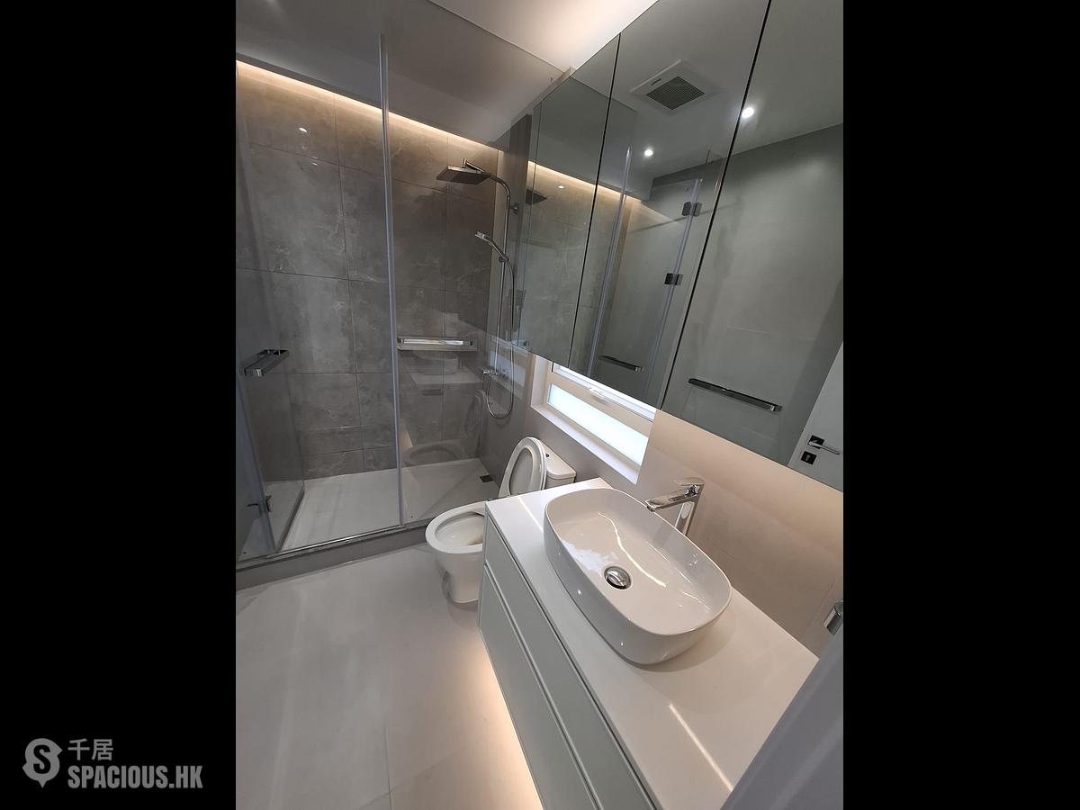 Causeway Bay - Bay View Mansion Block C 01