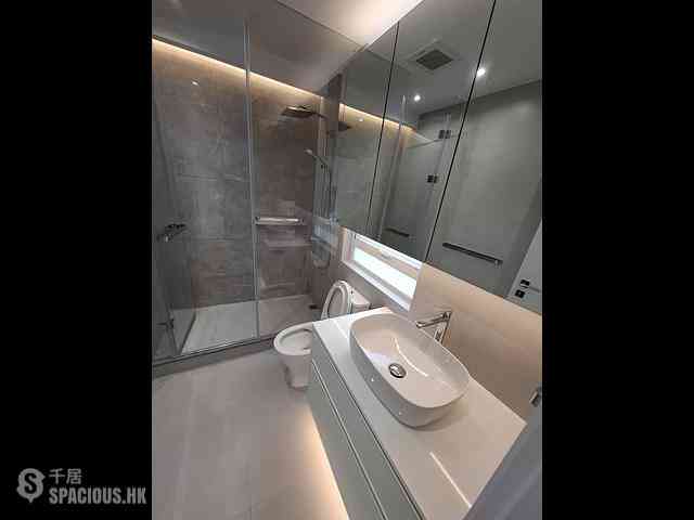 Causeway Bay - Bay View Mansion Block C 01
