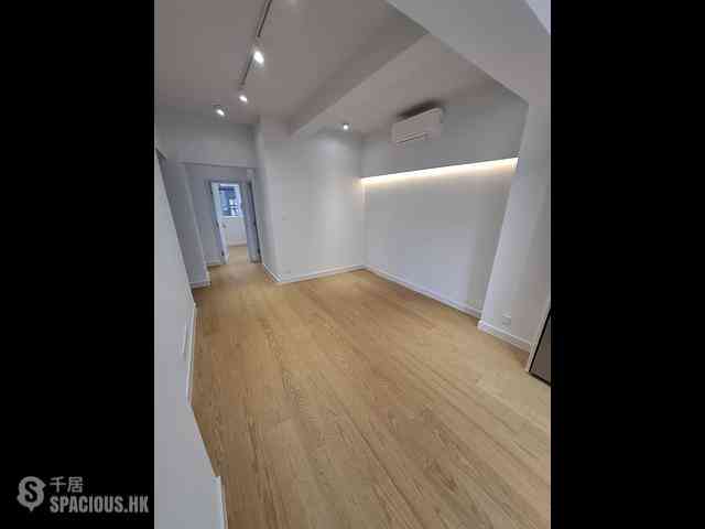 Causeway Bay - Bay View Mansion Block C 07