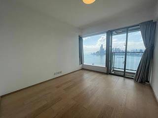 Fortress Hill - Harbour Glory Block 7 02