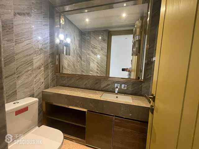 Fortress Hill - Harbour Glory Block 7 07