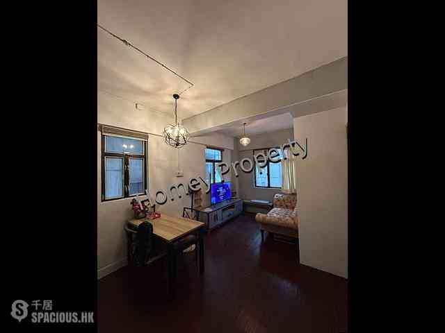 Sheung Wan - Kam Fai House 01