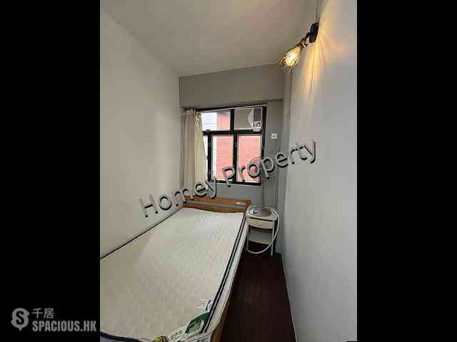 Sheung Wan - Kam Fai House 06