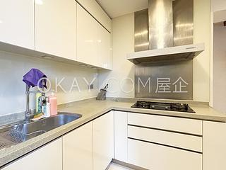 West Kowloon - Sorrento 18
