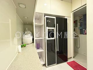 West Kowloon - Sorrento 19