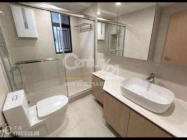 Mid Levels Central - Clovelly Court 06