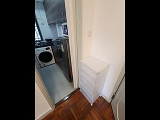 Sai Ying Pun - Sing Fai Building 04