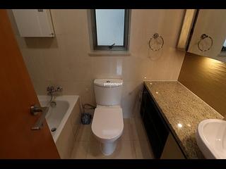 Wan Chai - The Zenith Phase 1 Block 3 09