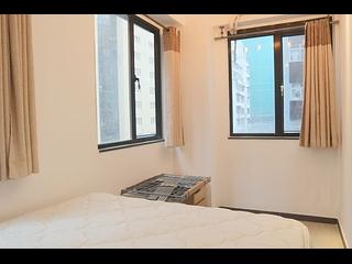 Wan Chai - Yen Men Building 09