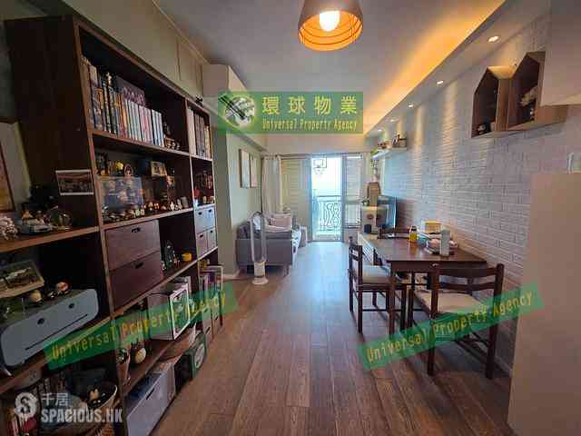 Kennedy Town - The Merton Tower 1 01