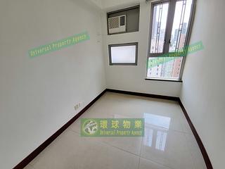Kennedy Town - The Merton Tower 3 06