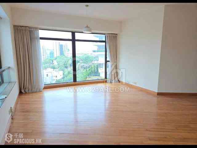 Mid Levels Central - Fairlane Tower 01