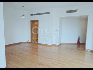 Mid Levels Central - Fairlane Tower 02