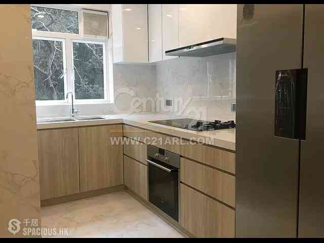 Stubbs Road - Leon Court 04