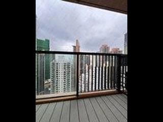 Sai Ying Pun - The Queens 05