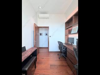 Mid Levels Central - Fairlane Tower 11