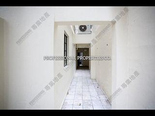 Soho - 1-3A, Ping On Lane 02