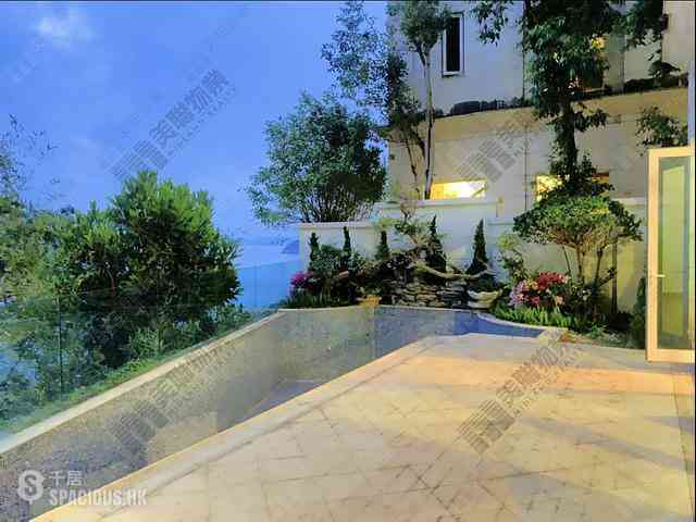 Repulse Bay - 110, Repulse Bay Road 01