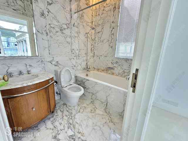 Repulse Bay - 110, Repulse Bay Road 18