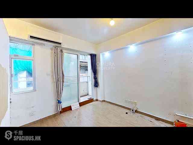 Sheung Wan - 8, Hillier Street 06