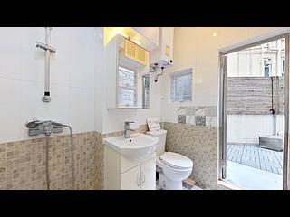 Sheung Wan - 8, Hillier Street 13
