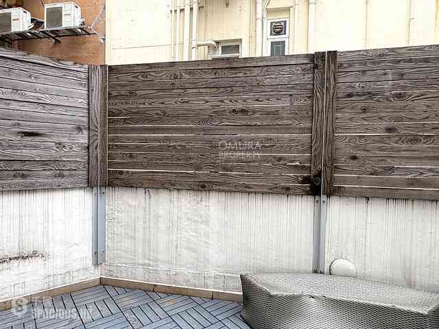 Sheung Wan - 8, Hillier Street 18