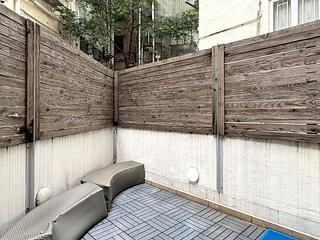 Sheung Wan - 8, Hillier Street 19