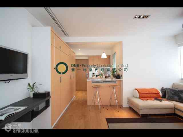 Soho - 66, Hollywood Road 02