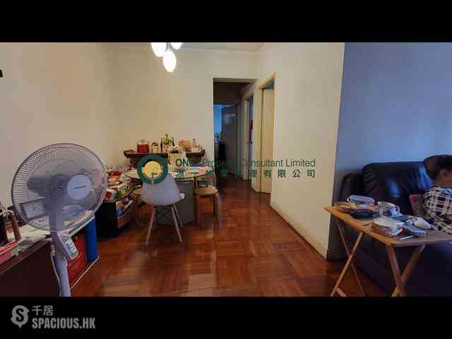 Sai Ying Pun - Hing Hon Building 03